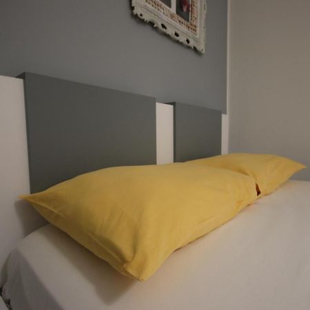 Hotel Potami Beach - Mondi Goro Himara Kültér fotó